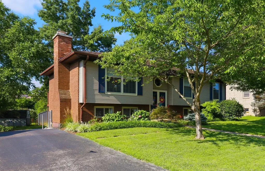 560 Cromwell Way Lexington KY 40503