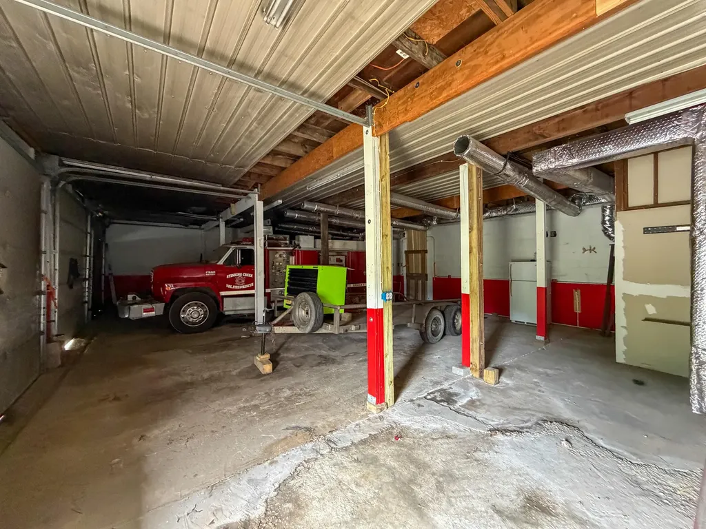 2085 Key 718 Walker KY 40997