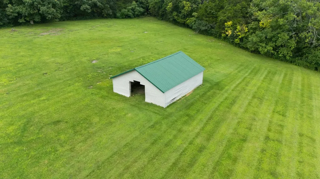 1221 Hawthorne Lane Lawrenceburg KY 40342
