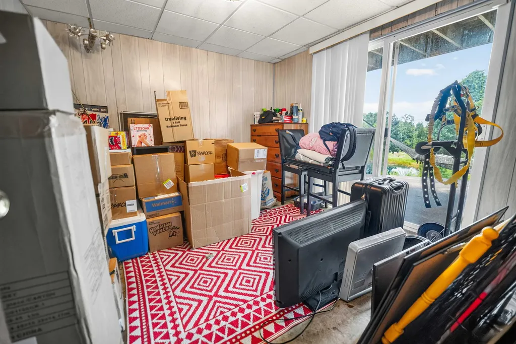 170 E Langdon Road Science Hill KY 42553