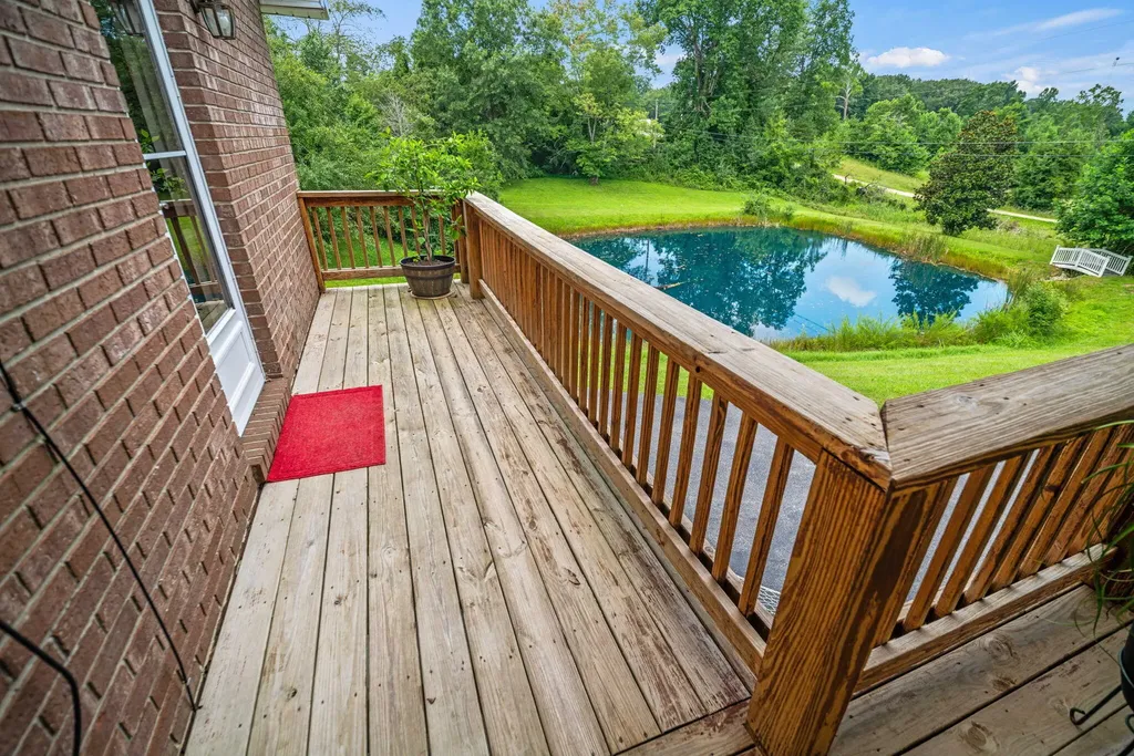 170 E Langdon Road Science Hill KY 42553