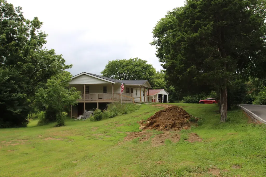 295 Saint Johns Road Frankfort KY 40601
