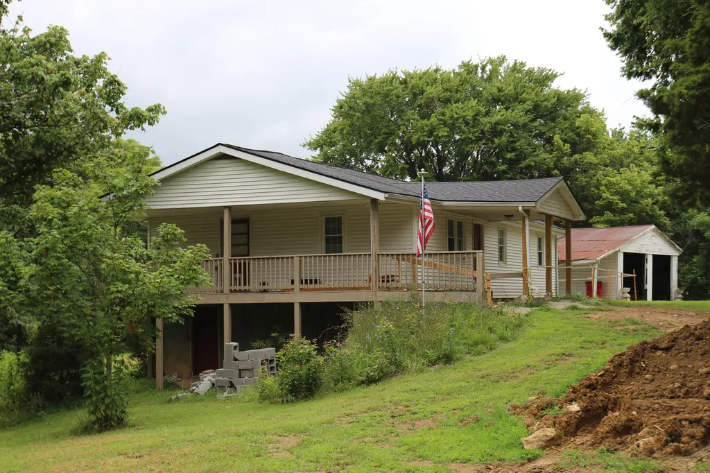 295 Saint Johns Road Frankfort KY 40601