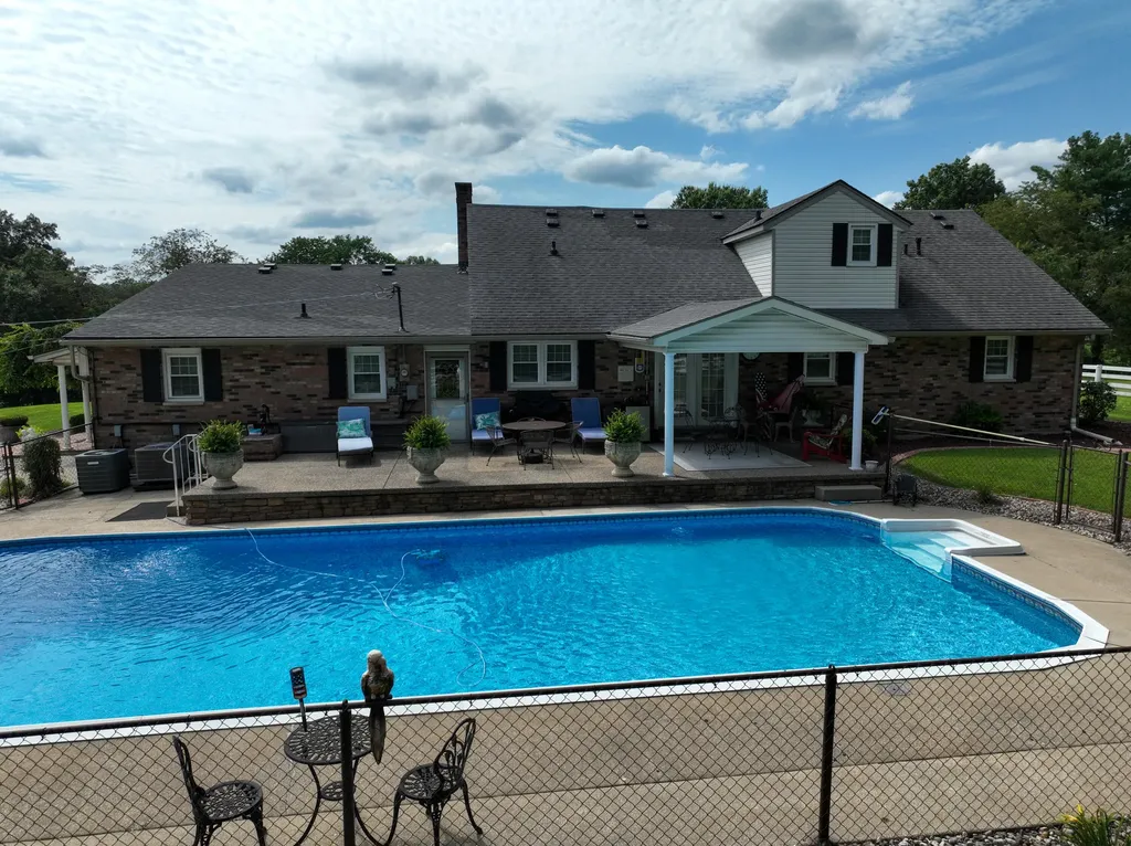 415 S Dogwood Drive Berea KY 40403