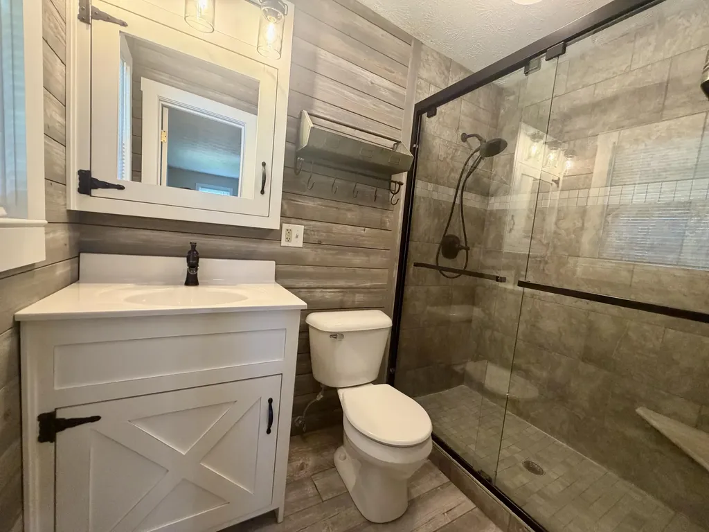 415 S Dogwood Drive Berea KY 40403