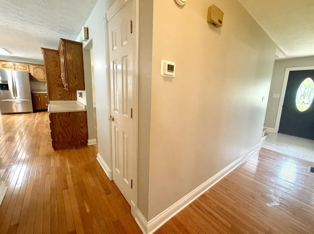 415 S Dogwood Drive Berea KY 40403