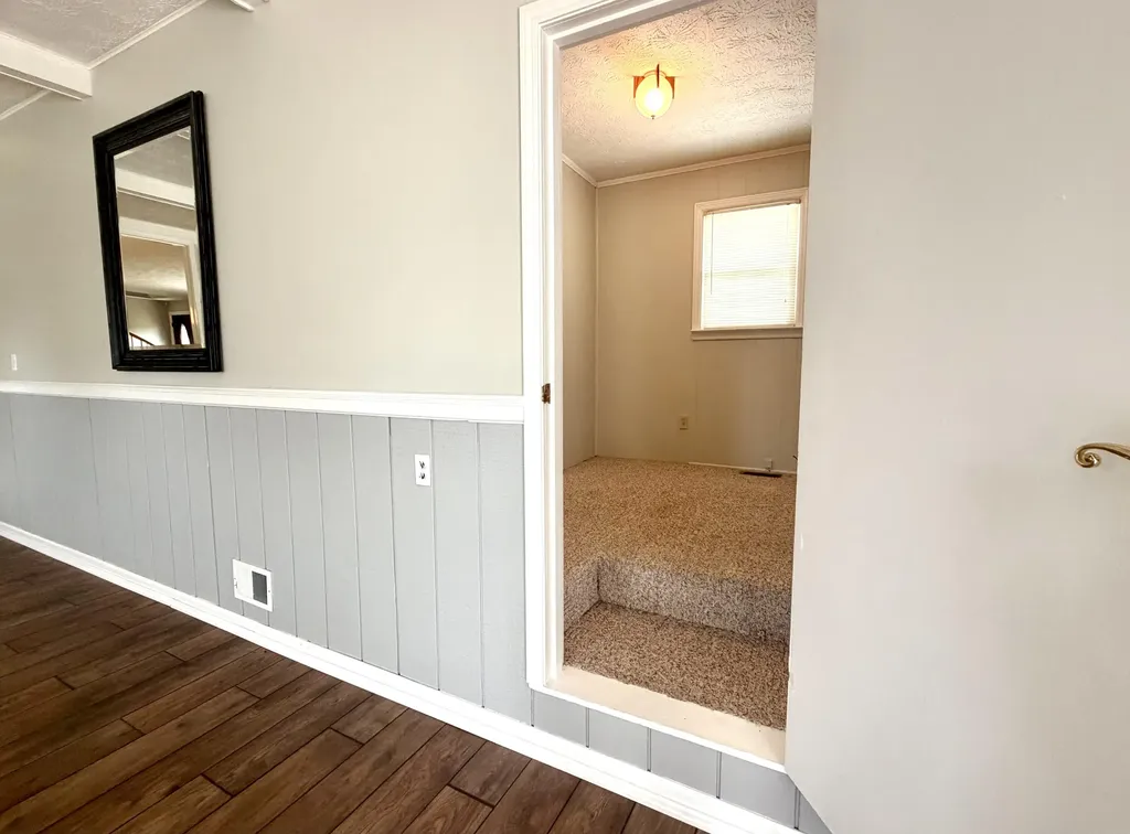 415 S Dogwood Drive Berea KY 40403