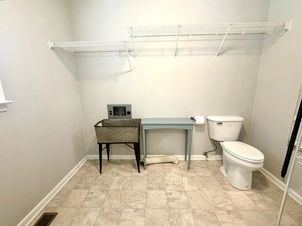 415 S Dogwood Drive Berea KY 40403