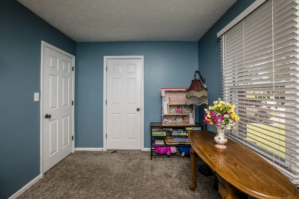 507 Foxwood Drive Nicholasville KY 40356