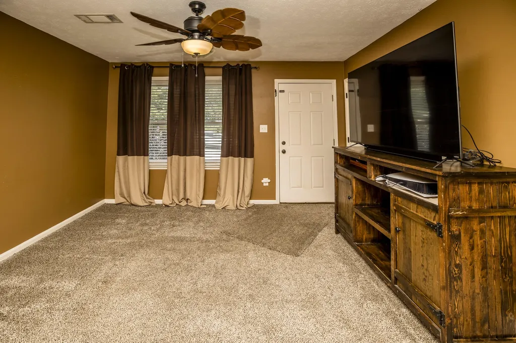 507 Foxwood Drive Nicholasville KY 40356