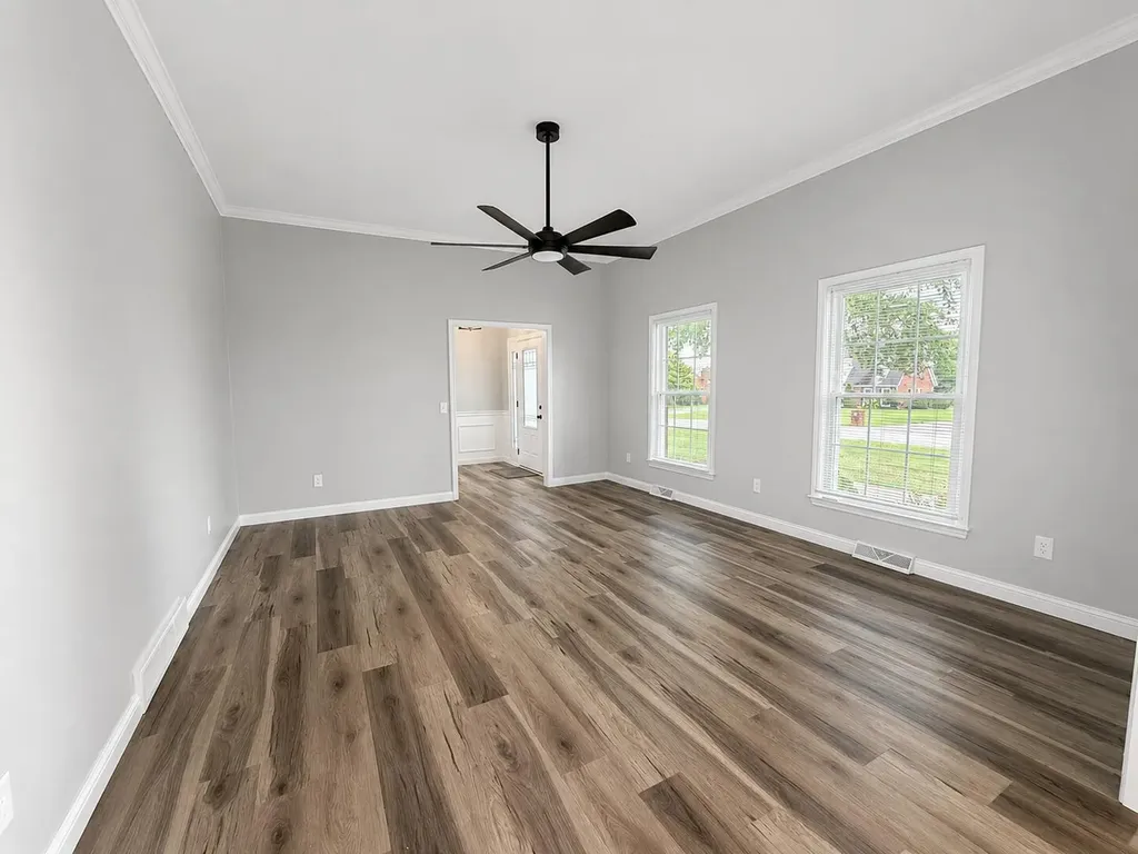 521 Shenandoah Drive Harrodsburg KY 40330