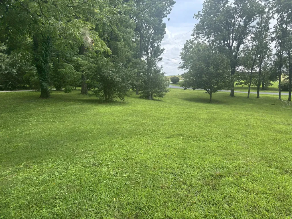 202 Peaceful Cove Lane Monticello KY 42633