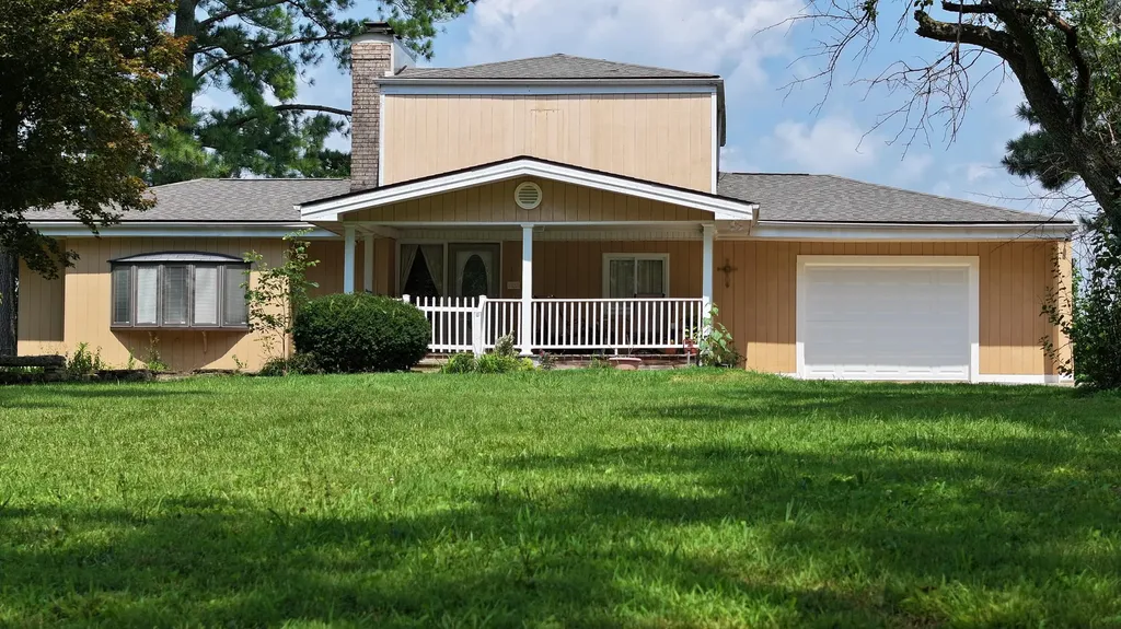 202 Peaceful Cove Lane Monticello KY 42633