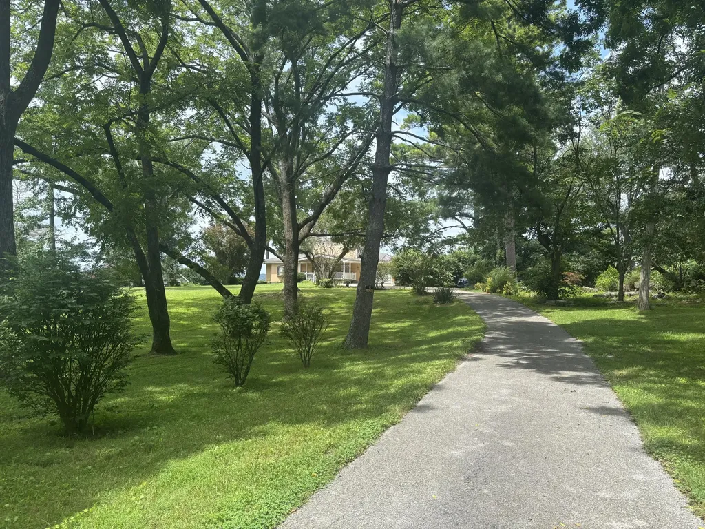 202 Peaceful Cove Lane Monticello KY 42633