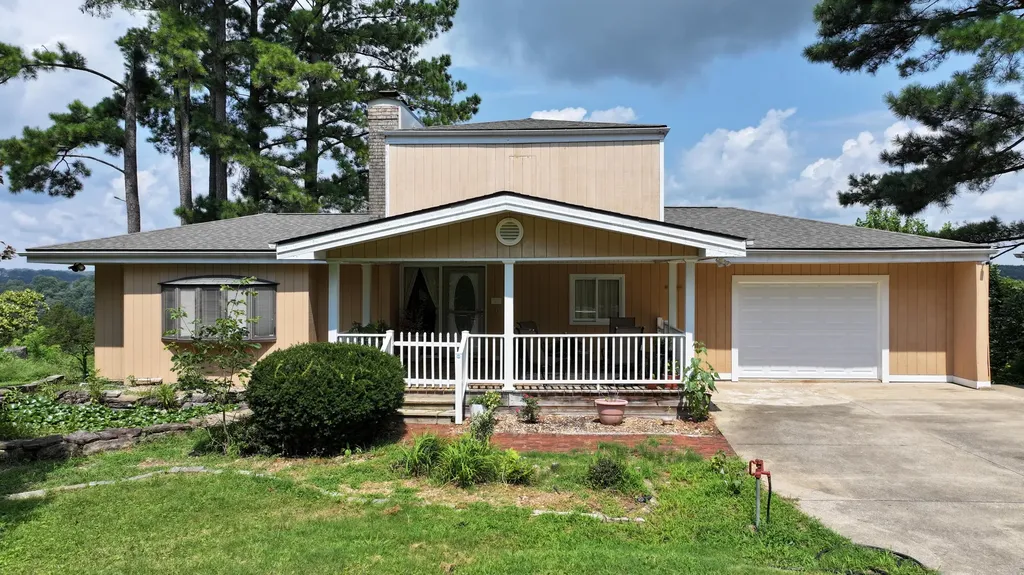 202 Peaceful Cove Lane Monticello KY 42633