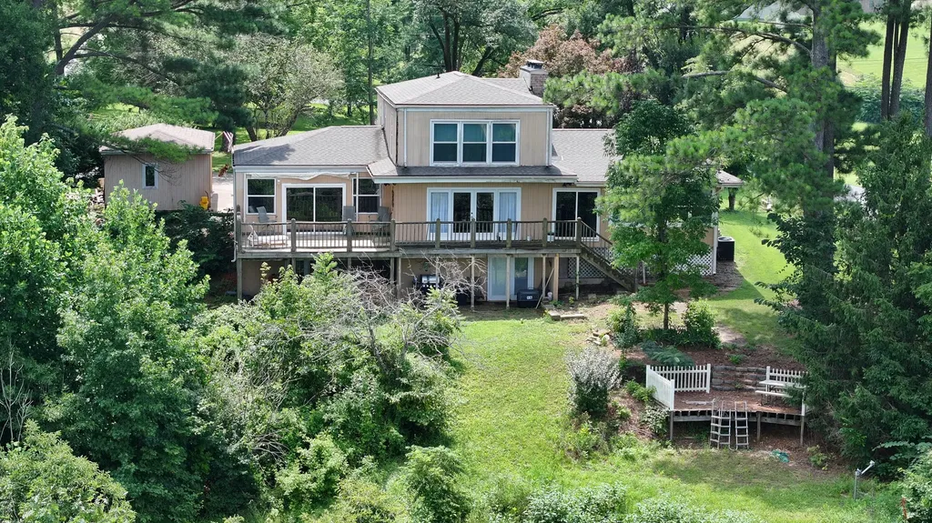 202 Peaceful Cove Lane Monticello KY 42633