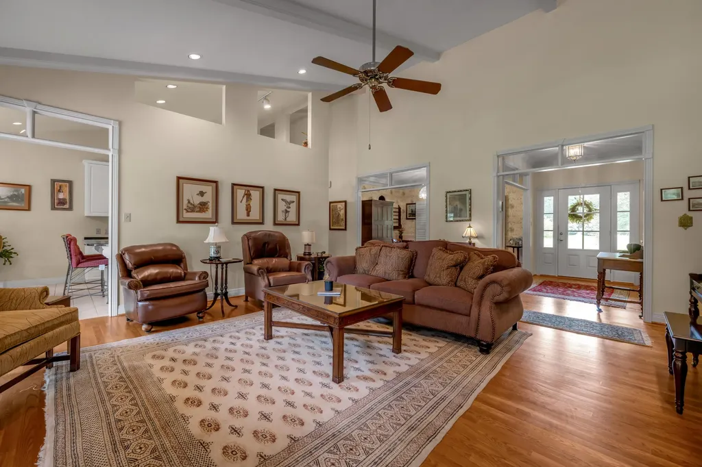 17 Olde Village Drive Nicholasville KY 40356