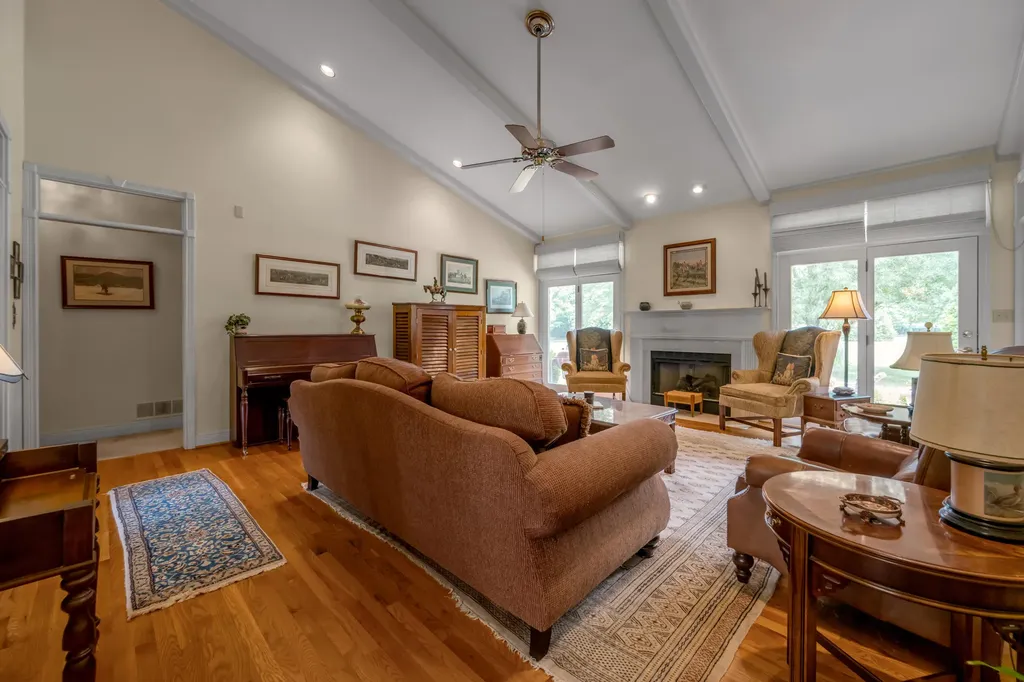 17 Olde Village Drive Nicholasville KY 40356