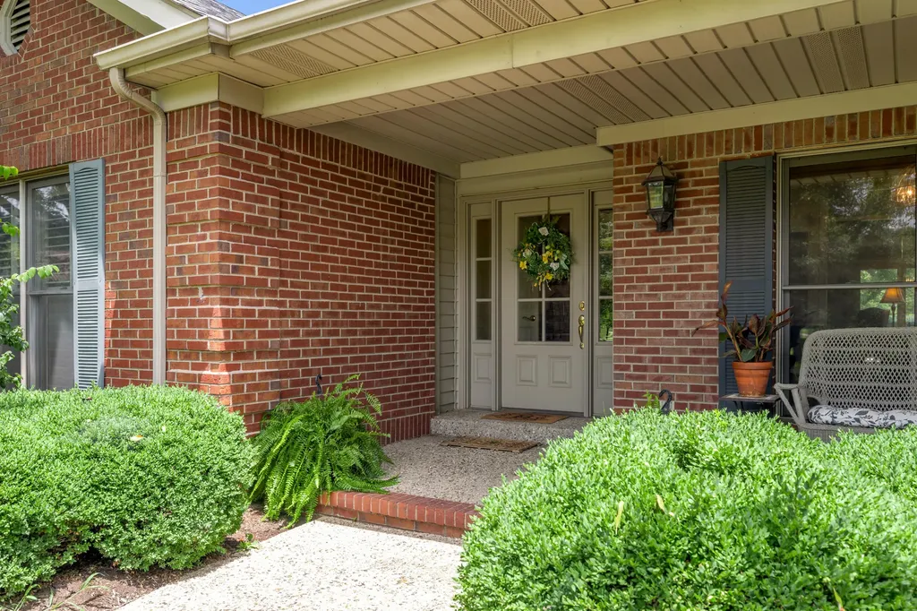 17 Olde Village Drive Nicholasville KY 40356