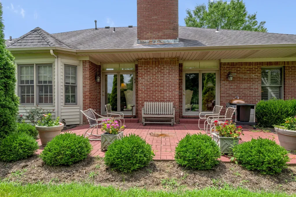 17 Olde Village Drive Nicholasville KY 40356