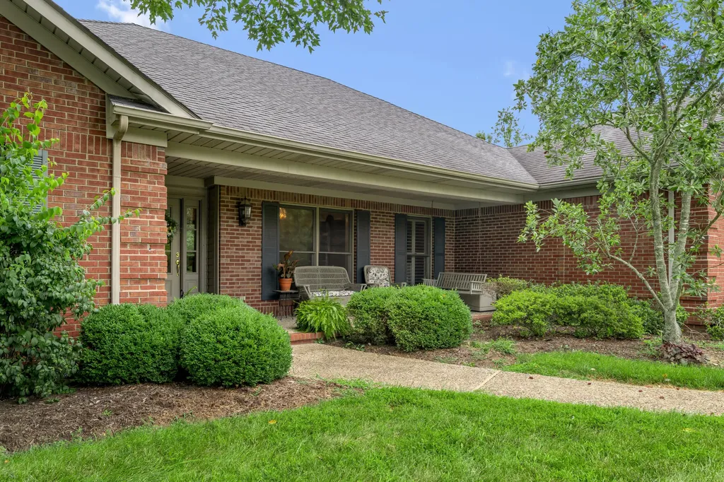 17 Olde Village Drive Nicholasville KY 40356