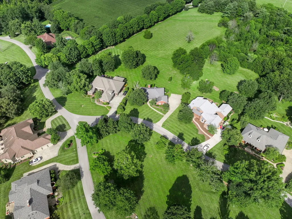 17 Olde Village Drive Nicholasville KY 40356