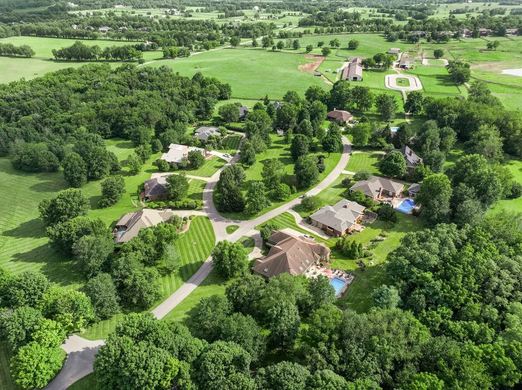 17 Olde Village Drive Nicholasville KY 40356