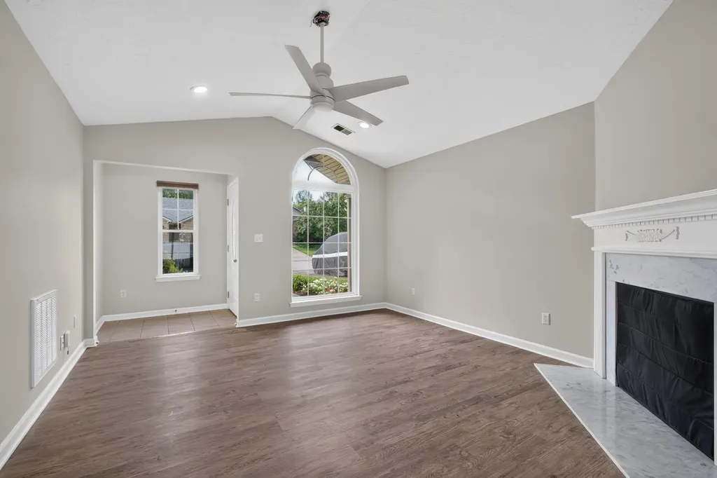 877 Marblehead Drive Lexington KY 40509