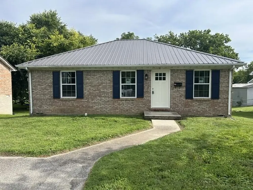 909 E Irvine Street Richmond KY 40475