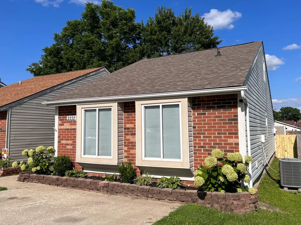 3332 Fox Trace Road Lexington KY 40515