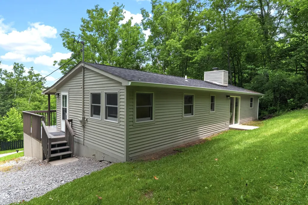 380 Highview Drive Williamstown KY 41097