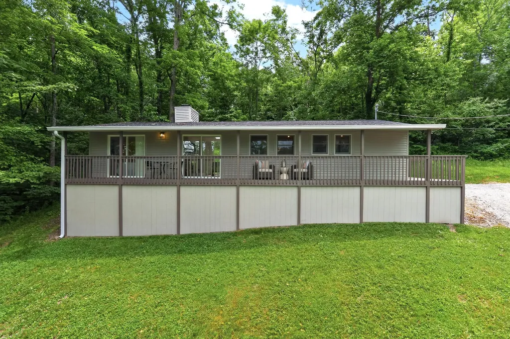 380 Highview Drive Williamstown KY 41097
