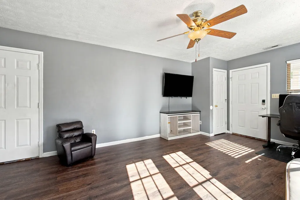 1031 Marshall Park Drive Georgetown KY 40324