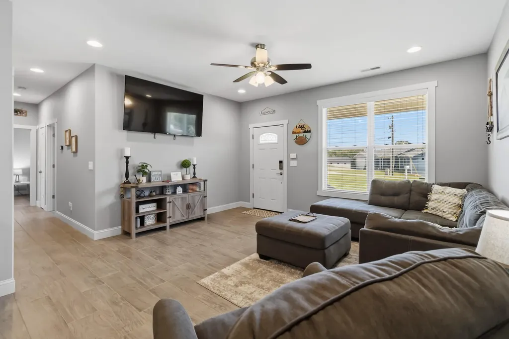 65 Indian Hills Drive Russell Springs KY 42642