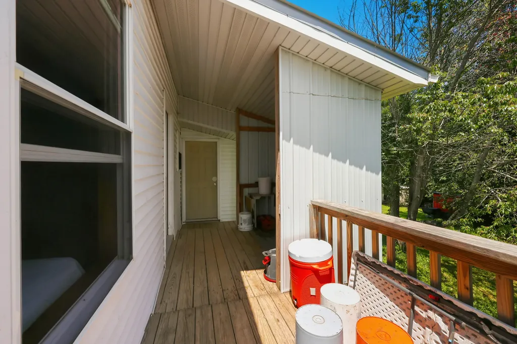5183 Ky-36 Cynthiana KY 41031