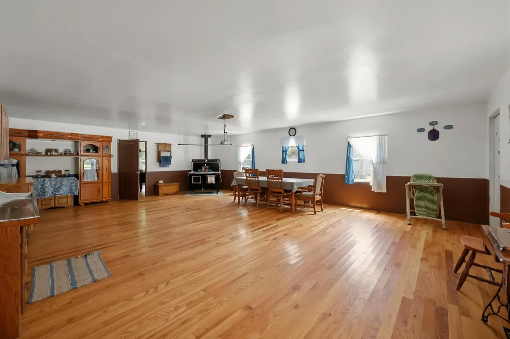 5183 Ky-36 Cynthiana KY 41031
