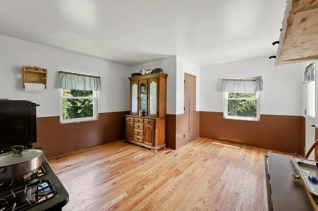 5183 Ky-36 Cynthiana KY 41031