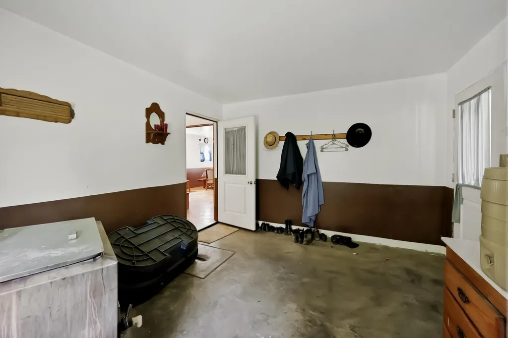 5183 Ky-36 Cynthiana KY 41031