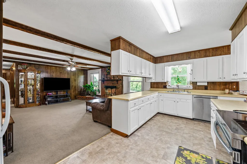 6455 Cansler Subdivision Road Hopkinsville KY 42240
