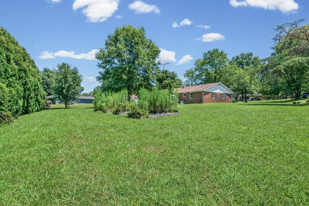 6455 Cansler Subdivision Road Hopkinsville KY 42240