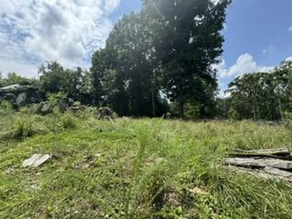 301 S Hwy 27 Loop 4 Burnside KY 42519