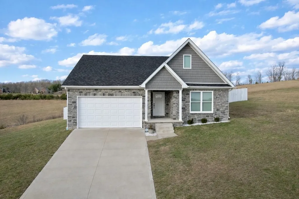 16 Cave Run Court Morehead KY 40351