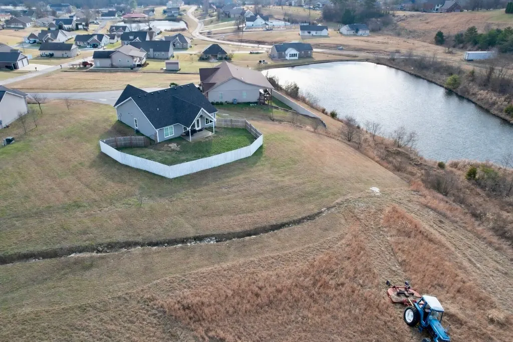 16 Cave Run Court Morehead KY 40351