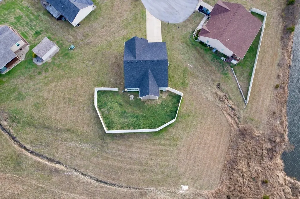 16 Cave Run Court Morehead KY 40351