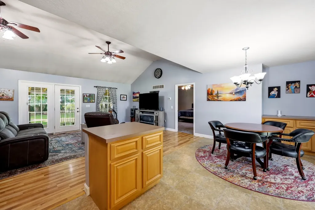 192 Evergreen Circle Danville KY 40422