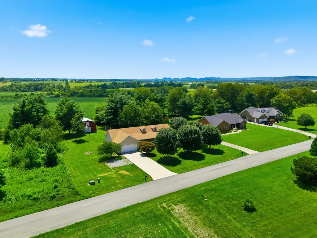 192 Evergreen Circle Danville KY 40422