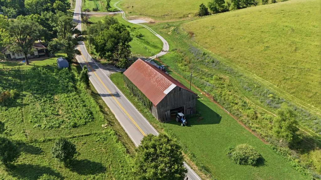1272 Moorefield Road Carlisle KY 40311