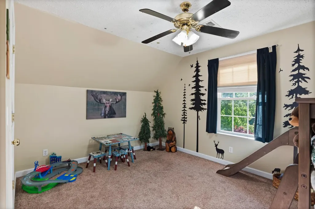 361 New Hope Road Calvert City KY 42029