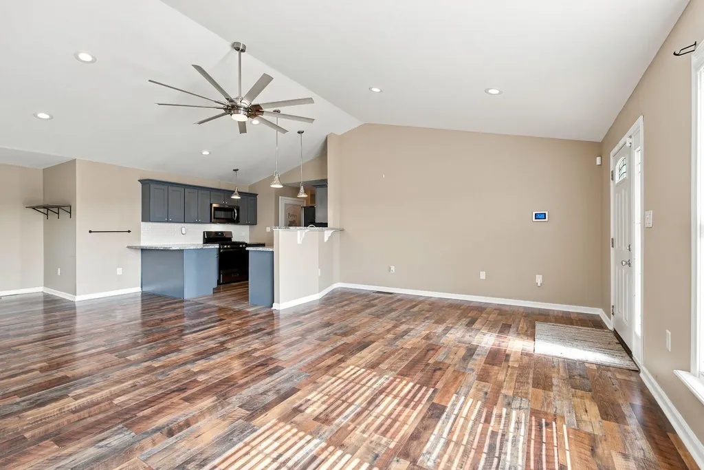 520 W Classic Village Lane Mt Sterling KY 40353