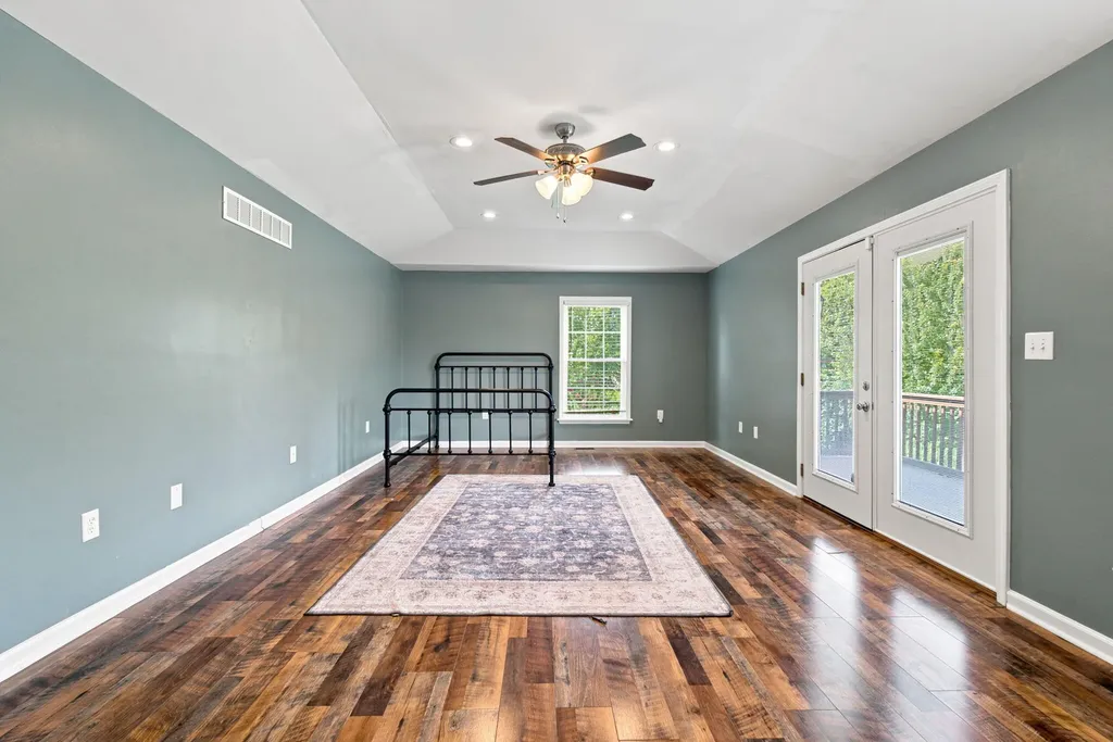 520 W Classic Village Lane Mt Sterling KY 40353